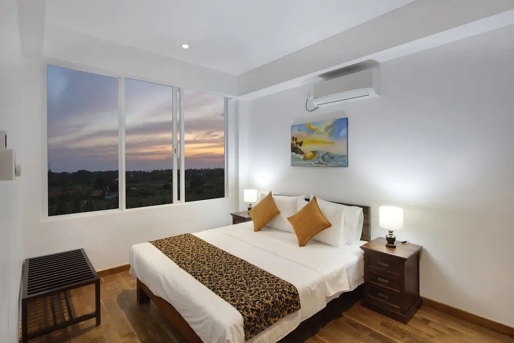 CASAMIA Oceanfront Condo Nilaveli