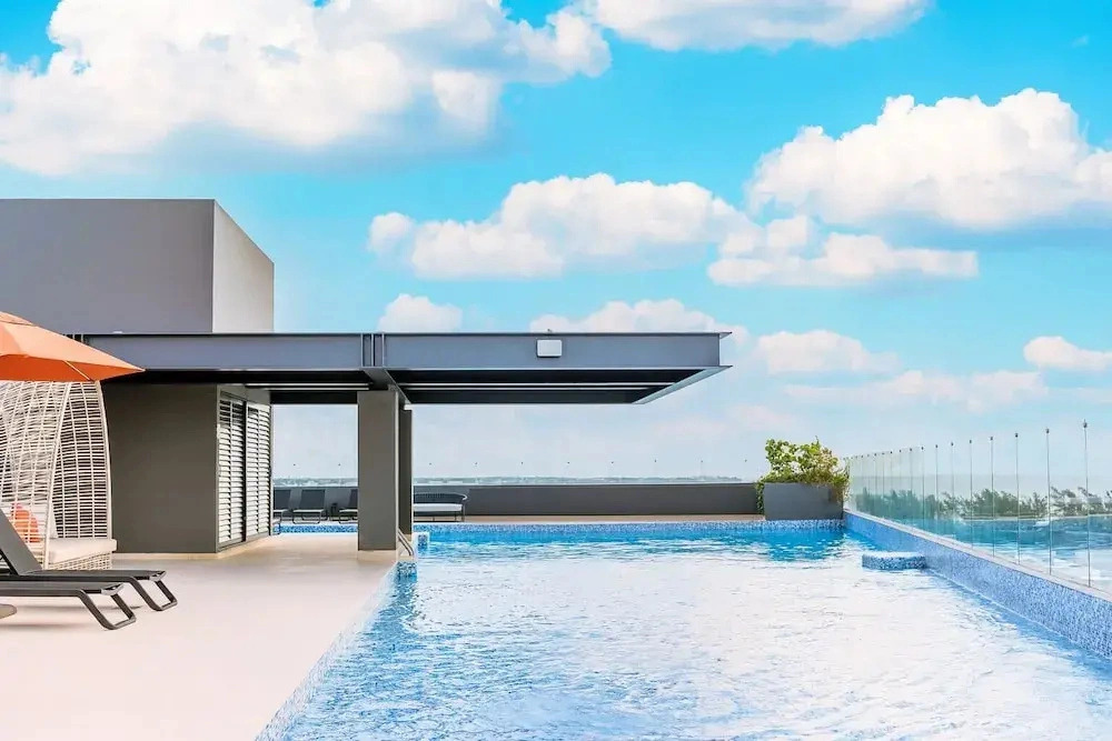 Lux 1 Bdr Ocean View 1 Block To Beach