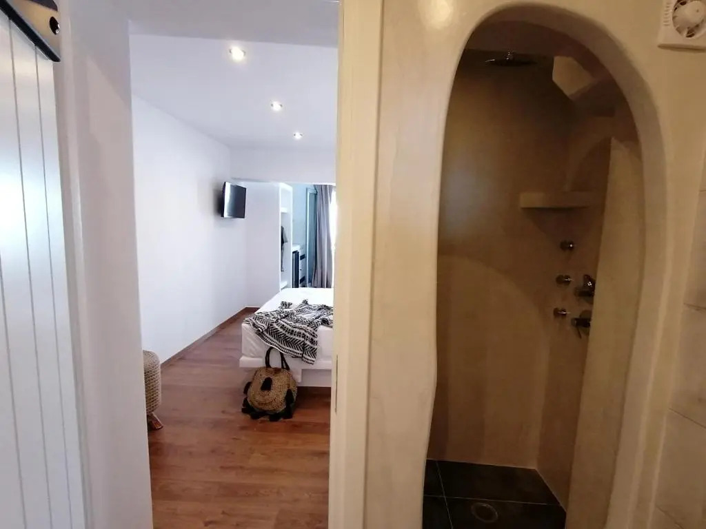 Kissos Luxury Suites