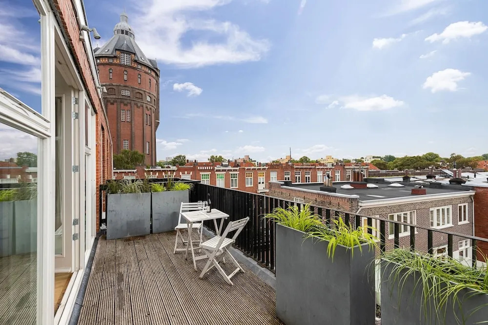 Rooftop 31