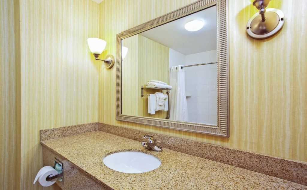 Holiday Inn Express Hotel & Suites Goshen by IHG