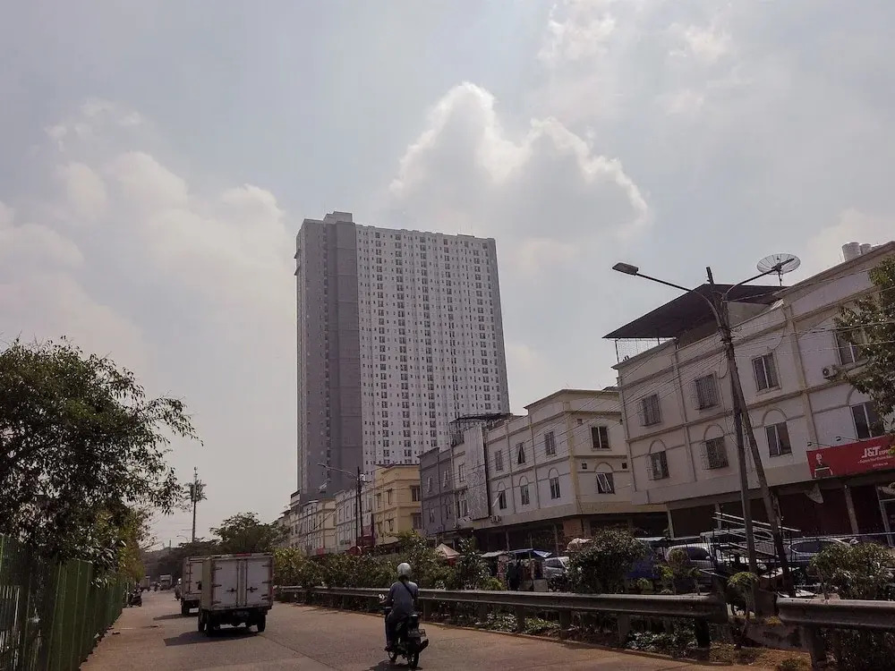 Pool View 2BR Apartment at Casablanca East Residences