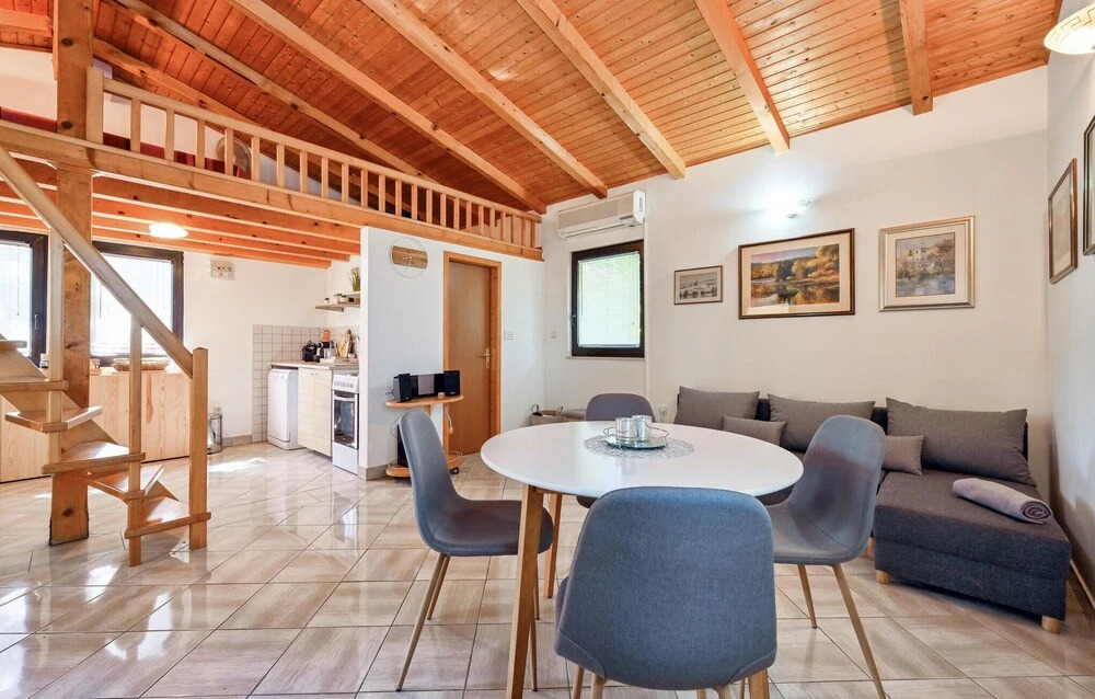 Studio Holiday Home In Galovic Selo