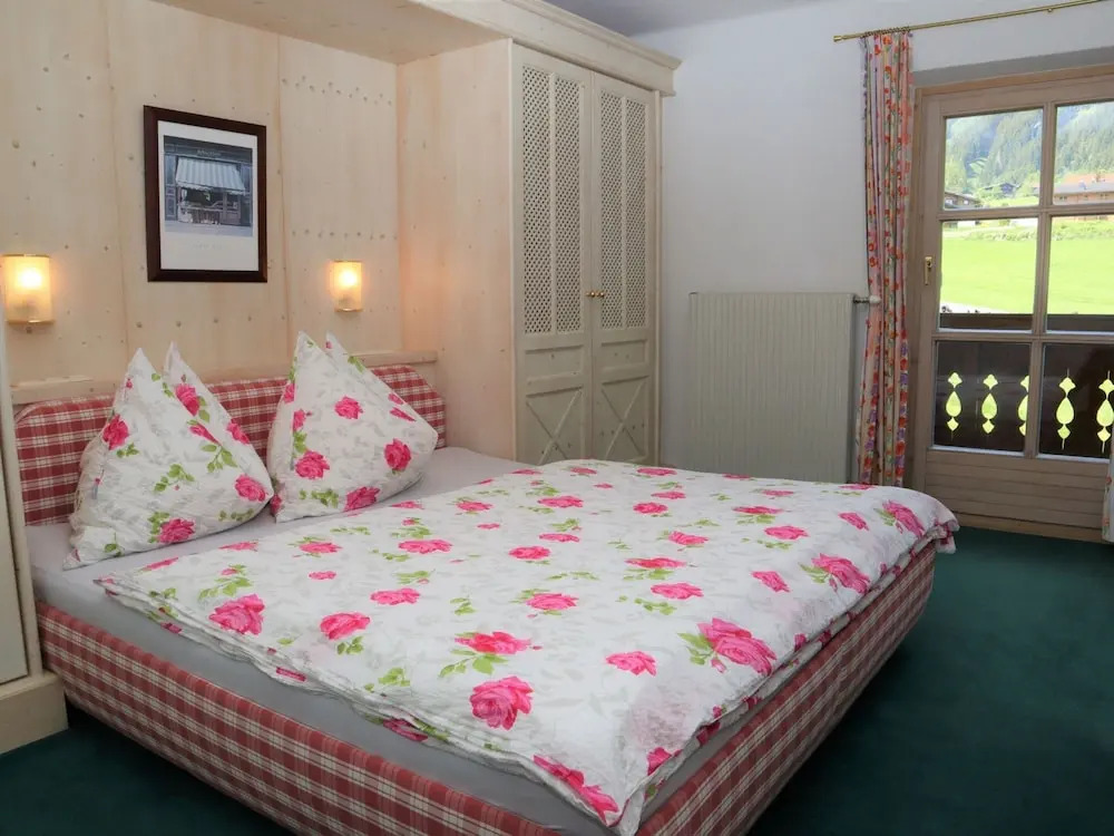 Apartment in Krimml With Parking Space