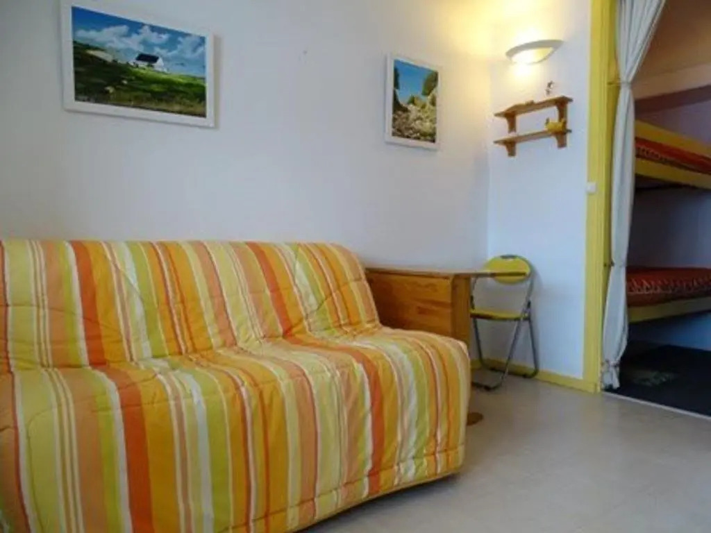 Appartement Arette, 1 pièce, 4 personnes - FR-1-602-7