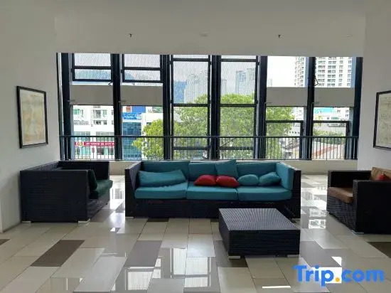 Landmark Seaview Cozy Family Suite w/Balcony•6 Pax