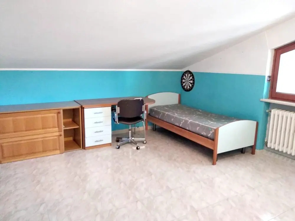 Apartment With 2 Bedrooms In Lettomanoppello With Wonderful City View 12 Km From The Slopes