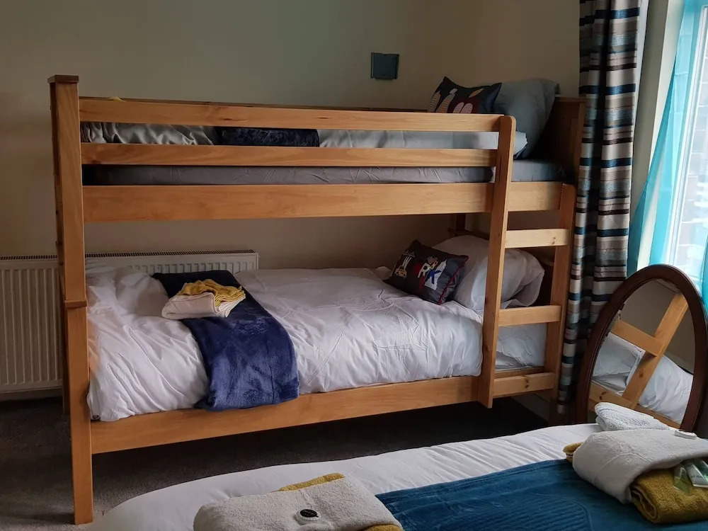 Comfy Apartment in Leeds near Roundhay Park