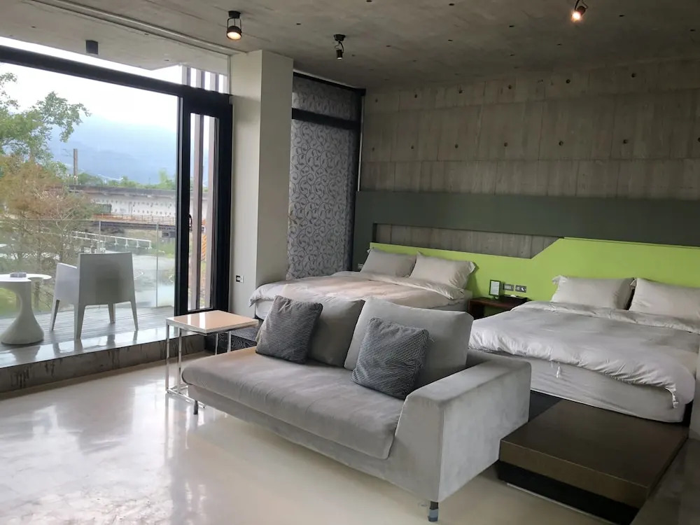 God Island Bed and Breakfast