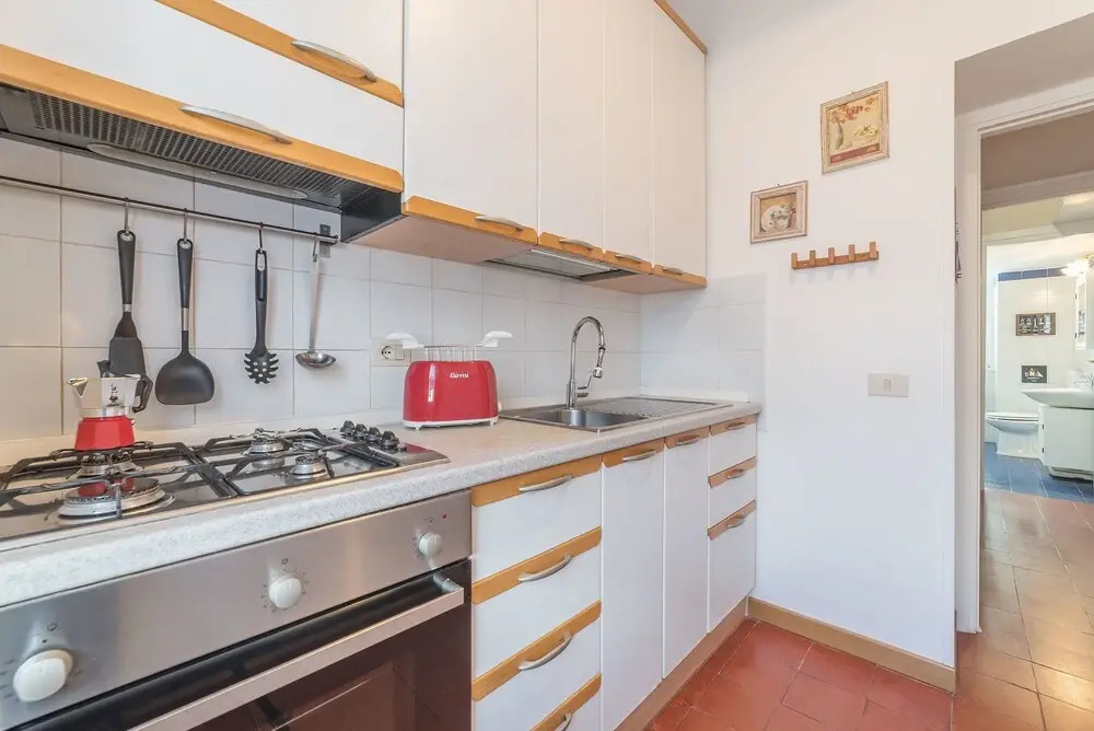 The Quietest Corner of Trastevere, AC & Elevator