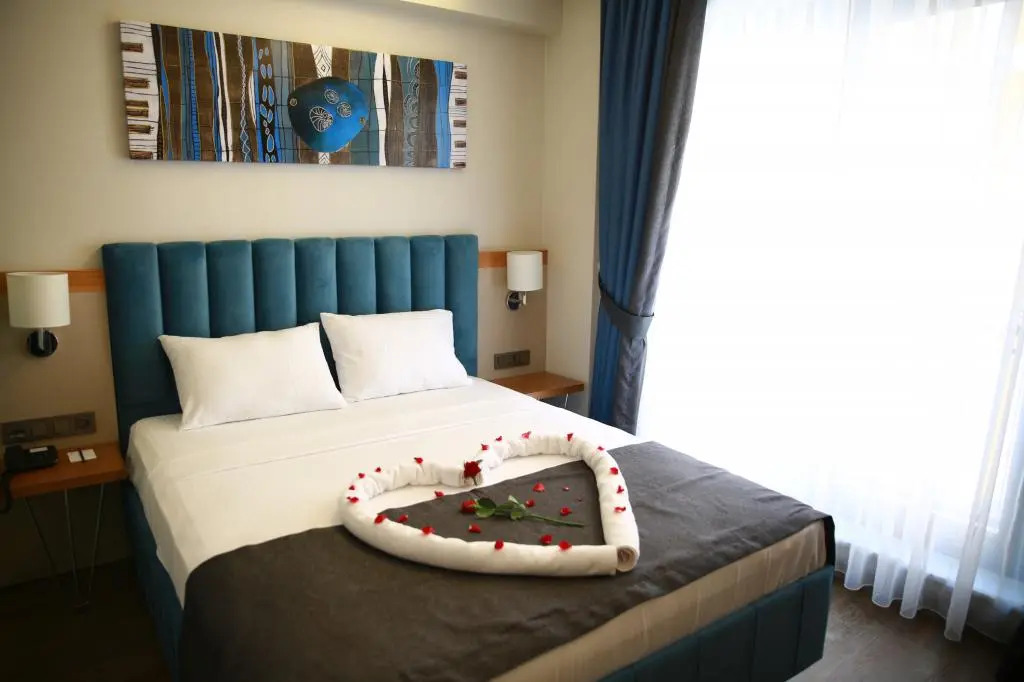 Mithras Hotel