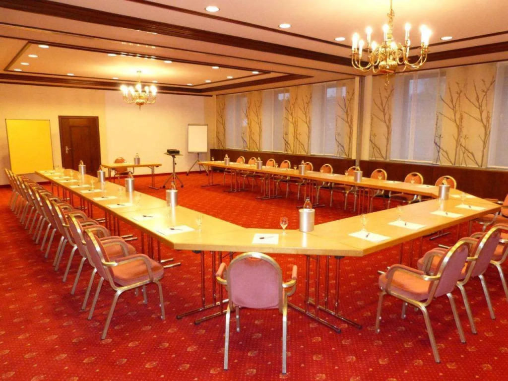 Hotel Roshop