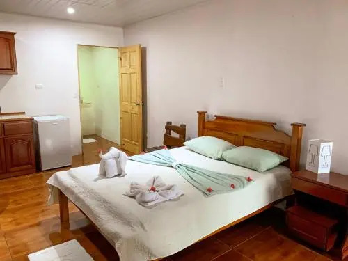 Los Coquitos Lodge