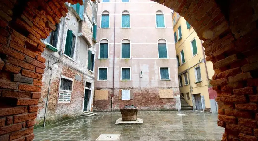 Rialto Azzurra
