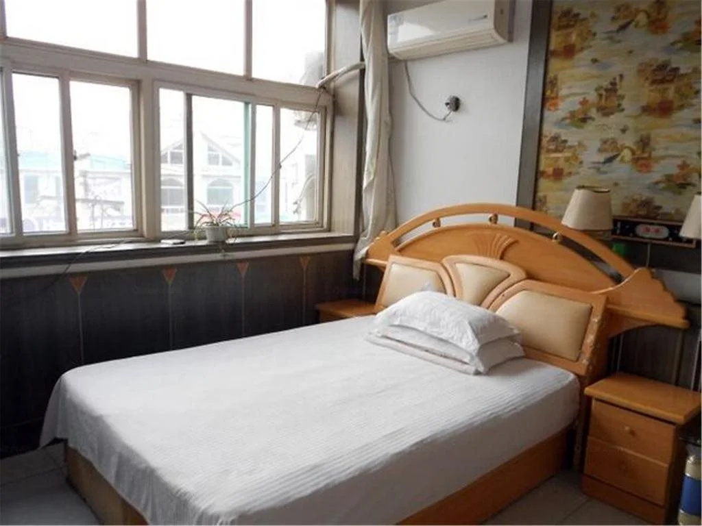 Zhangqiu Yingping Hotel
