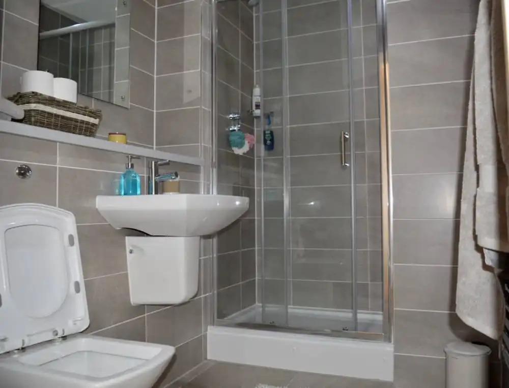 Modern Studio Apartment in Media City