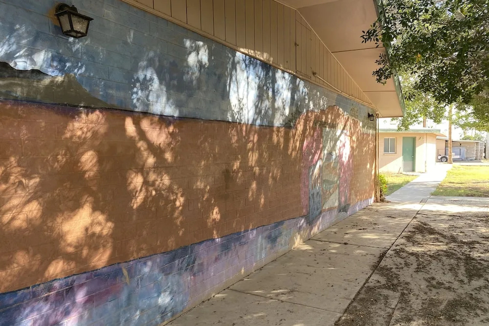 Desert Grove Inn and Suites
