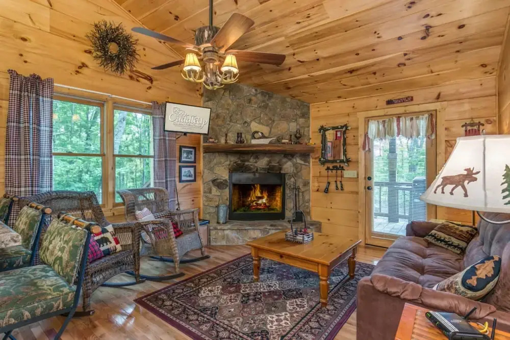 Dogwood Cabin