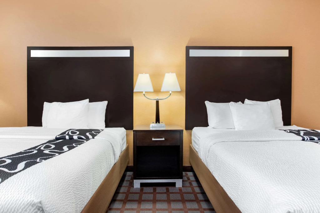 Spark by Hilton Plainfield Indianapolis Airport