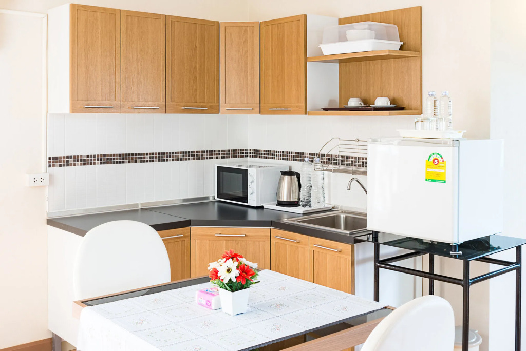 Orawan Suites