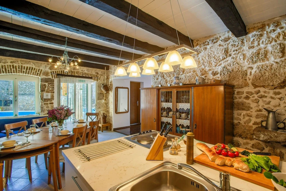 House Villa Kiry