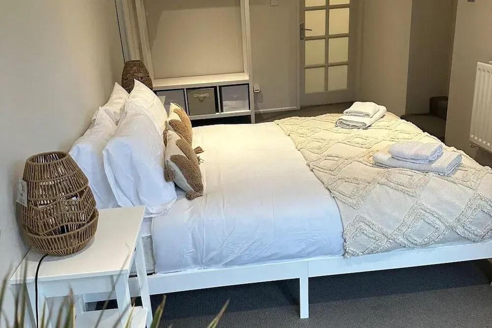 Luxury Family Home Central Bournemouth Sleeps 6