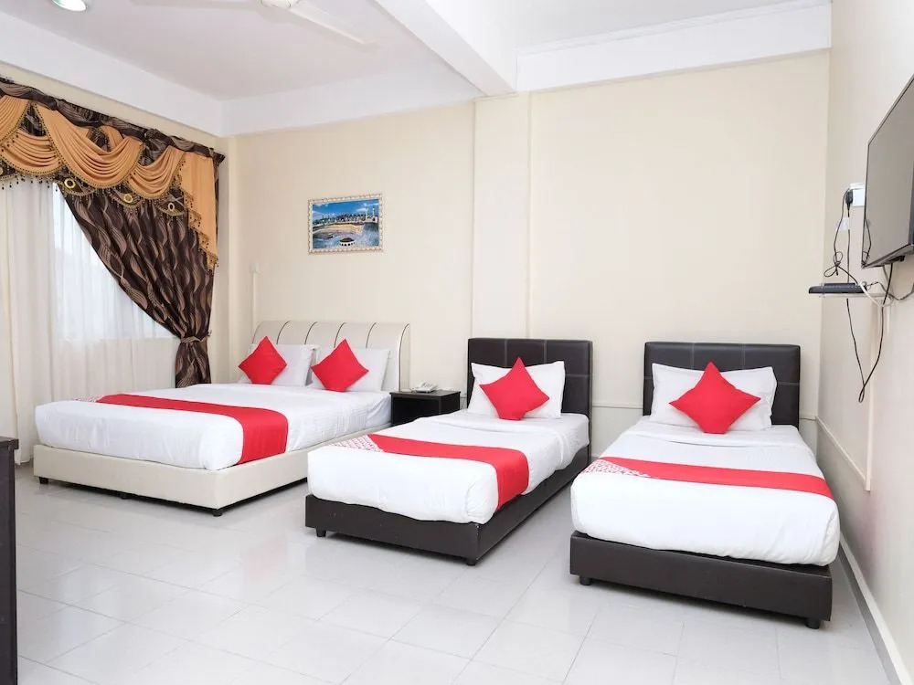 Diamond Hotel