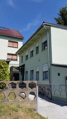 Ferienwohnung "Am Weinberg"