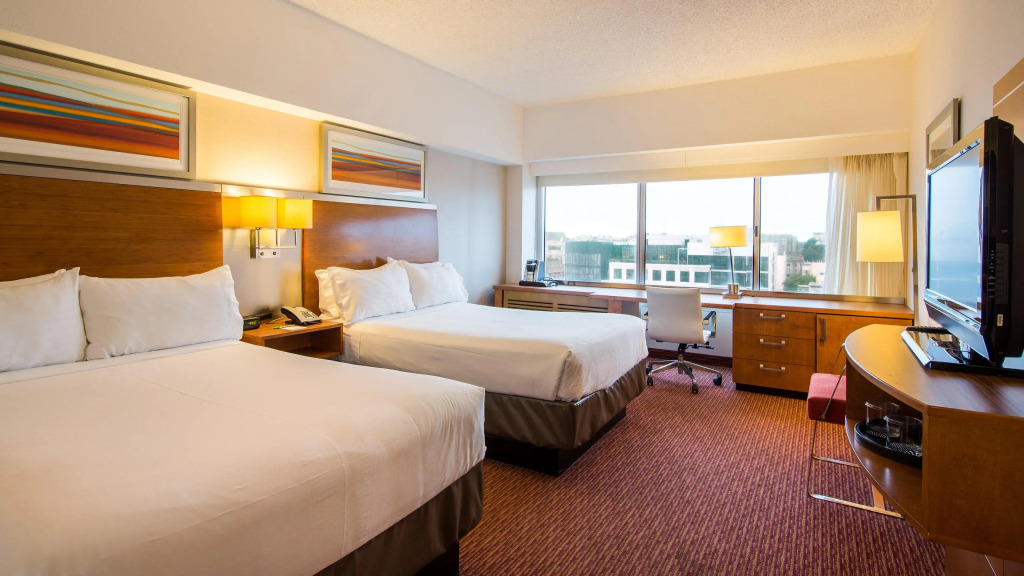 Holiday Inn San Francisco - Golden Gateway newly renovated with No Resort Fee