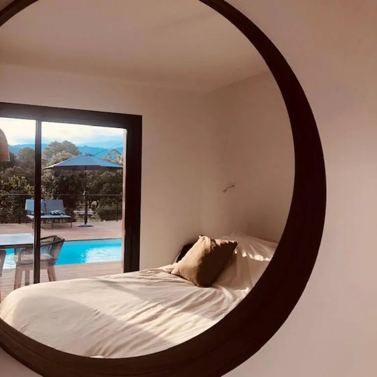 Luxury Villa for 8 people with private swimming pool