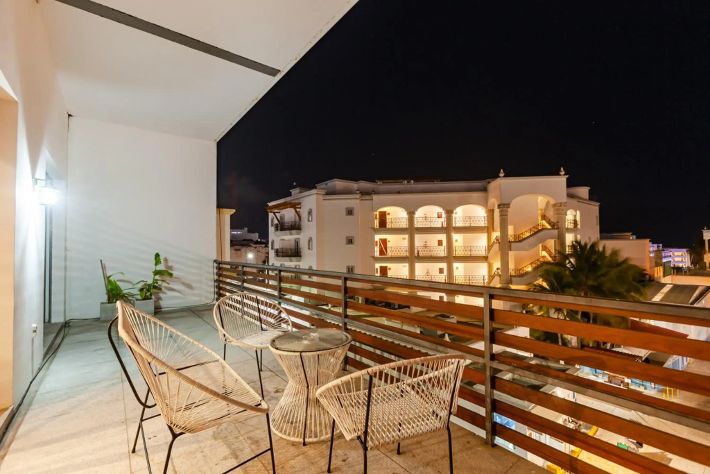 Infinito Condos