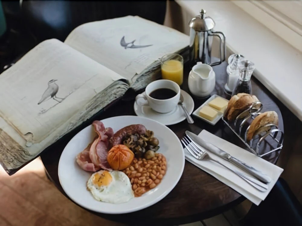 The George Hotel