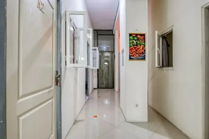 Koolkost Syariah Capsule Homestay Kedungdoro