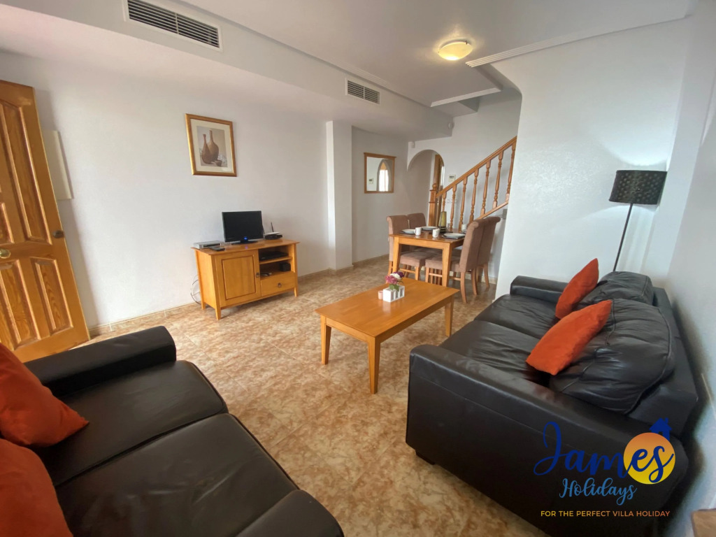 La Cinuelica R14 Townhouse with Com pool L160