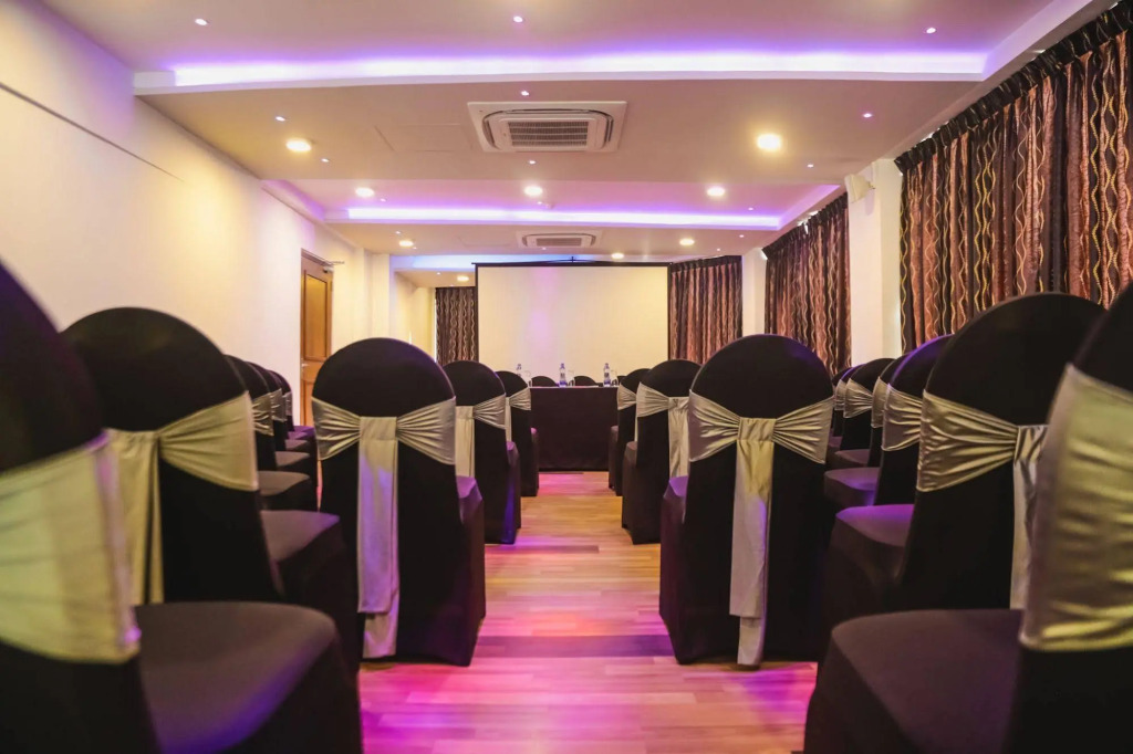 The Ocean Colombo - Guaranteed Sea View Rooms