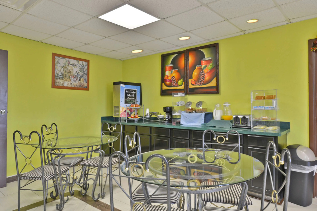 Americas Best Value Inn & Suites Haltom City Ft. Worth
