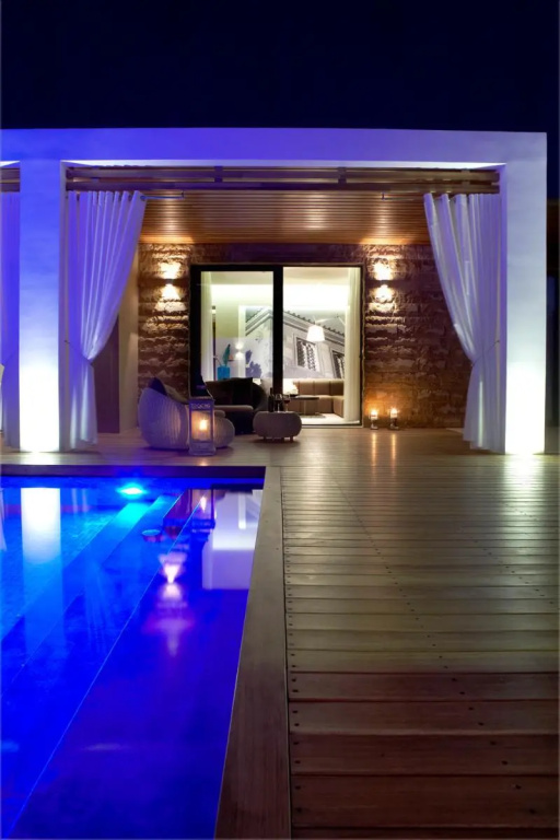 Pelagos Suites Hotel & Spa
