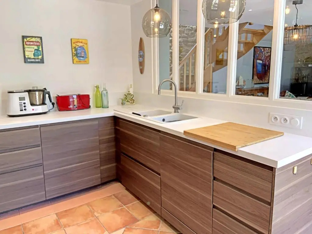 Maison Charmante à Ploemeur - Proche Plages et Campagne - 7 Couchages avec Jardin et Wifi - FR-1-349-105