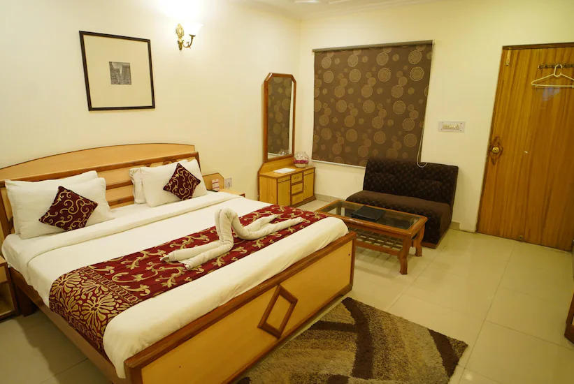 OYO 2529 Hotel Siddharth Residency