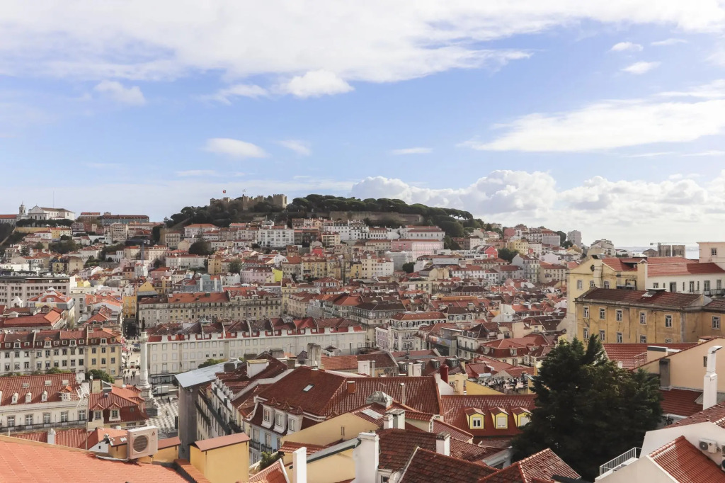 Chiado Prime Suites I by Homing