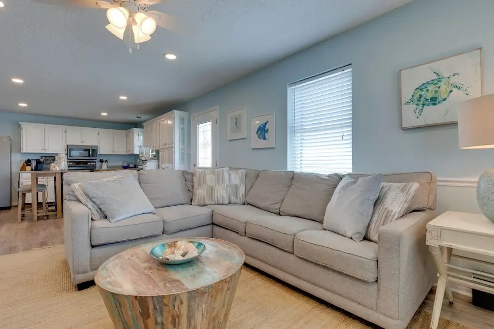 1 Block to Gulf: Dauphin Island Retreat w/ Views