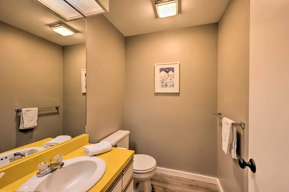 Lincoln Retreat w/ Village of Loon Amenity Access