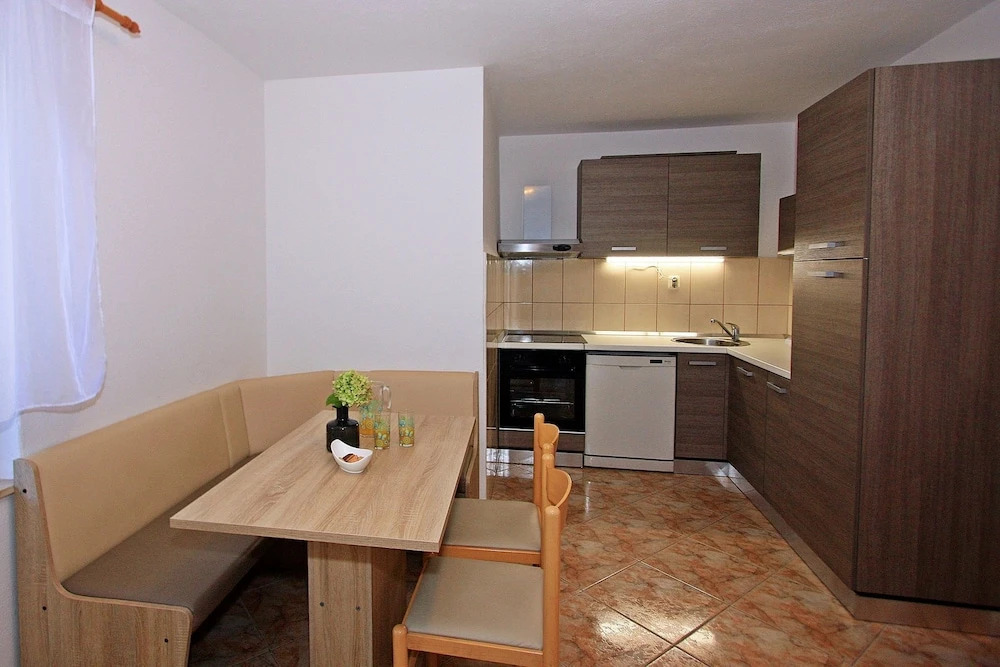 Apartments Ivan