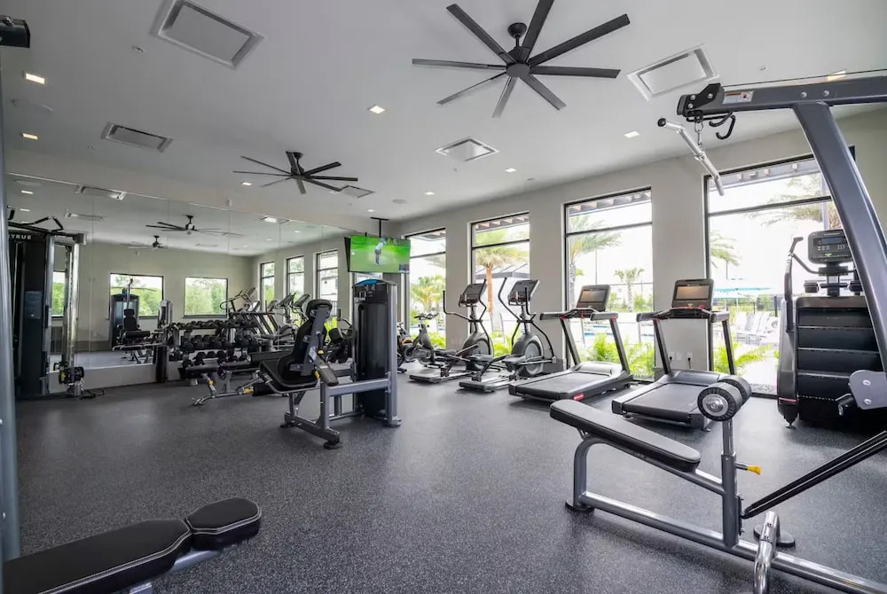 8 Bedroom Themed Rooms Huge Games Room Pool Spa