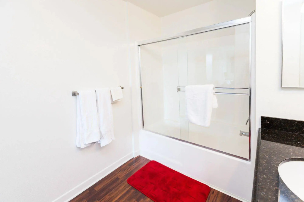 Wonderful Washington Furnished Apartment