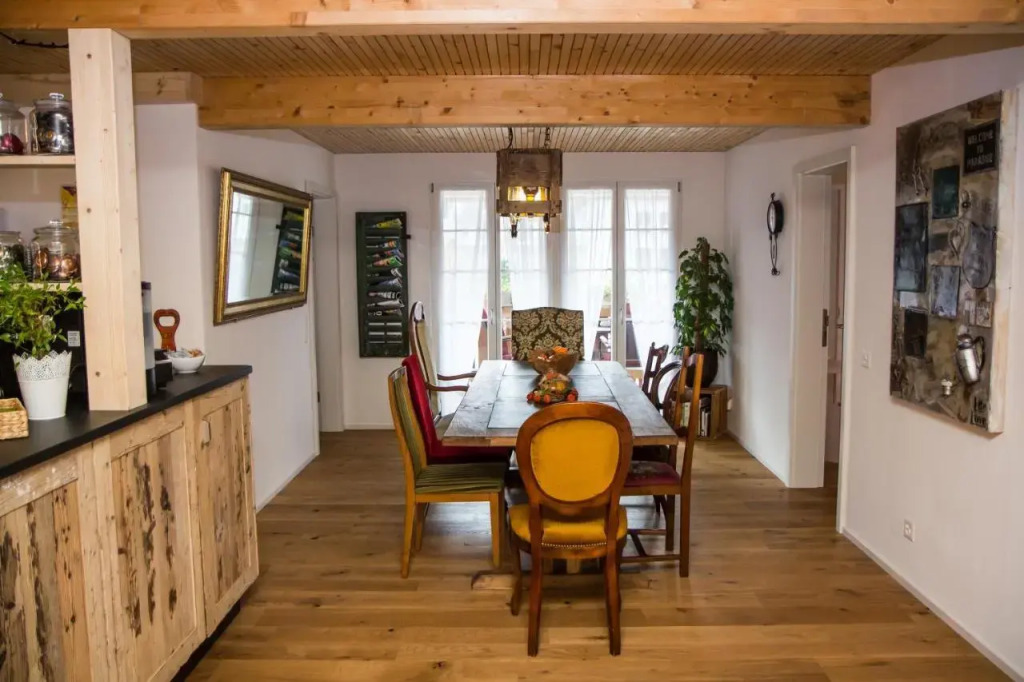 Connys B&B