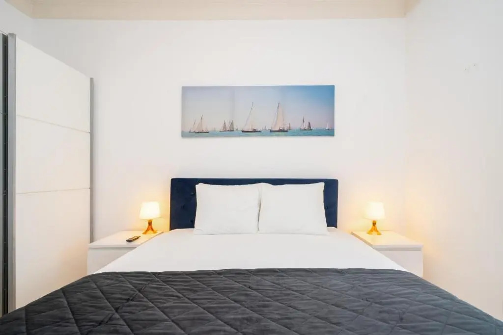 Intendente Modern 1-Bed W/ Lift & Ac In Top Notch Location