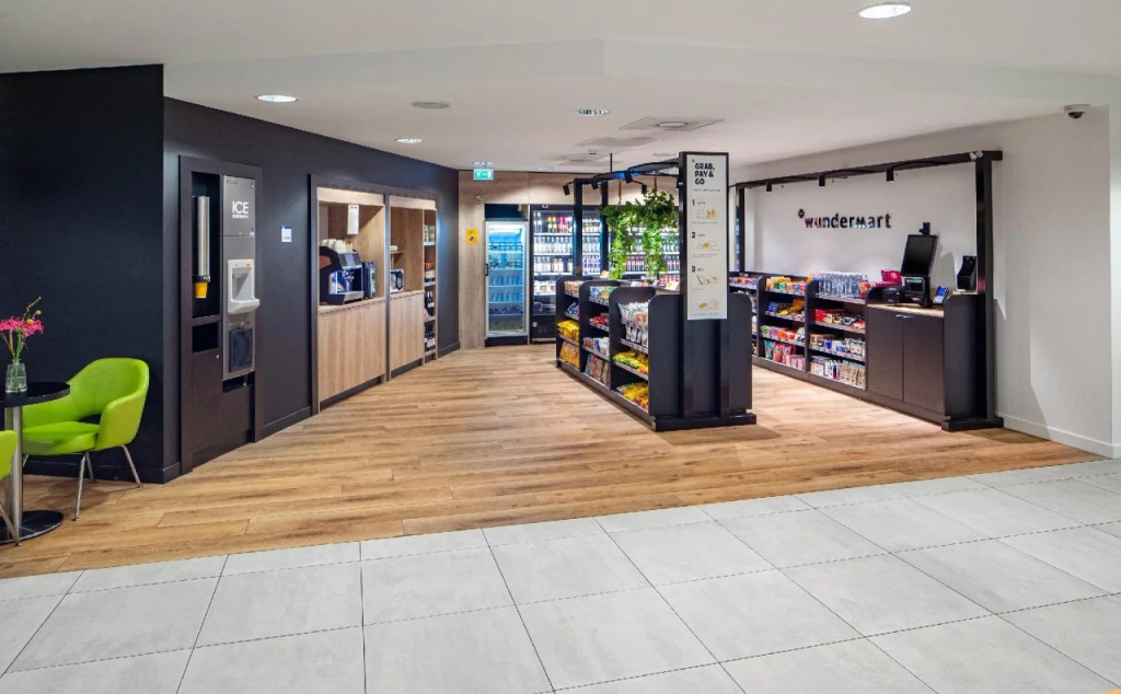 Holiday Inn Express Amsterdam Arena Towers by IHG