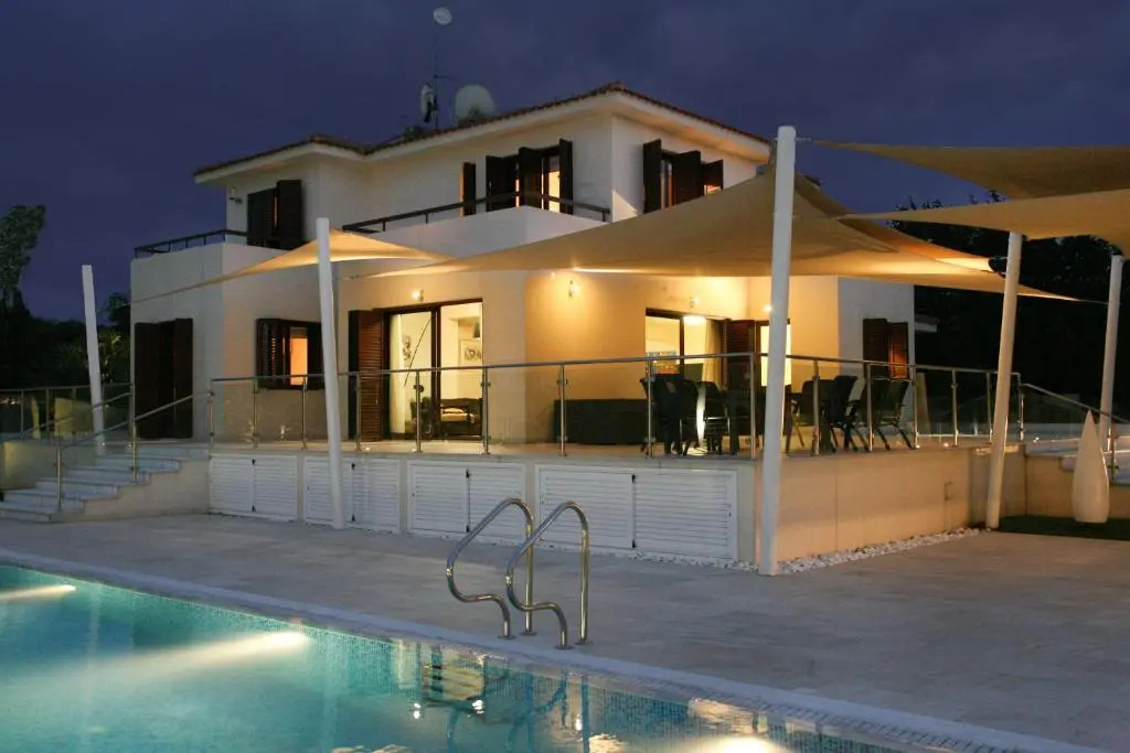 Villa Leonidas