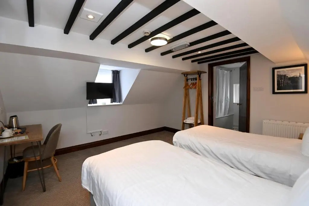 Swan, Thatcham by Marston’s Inns